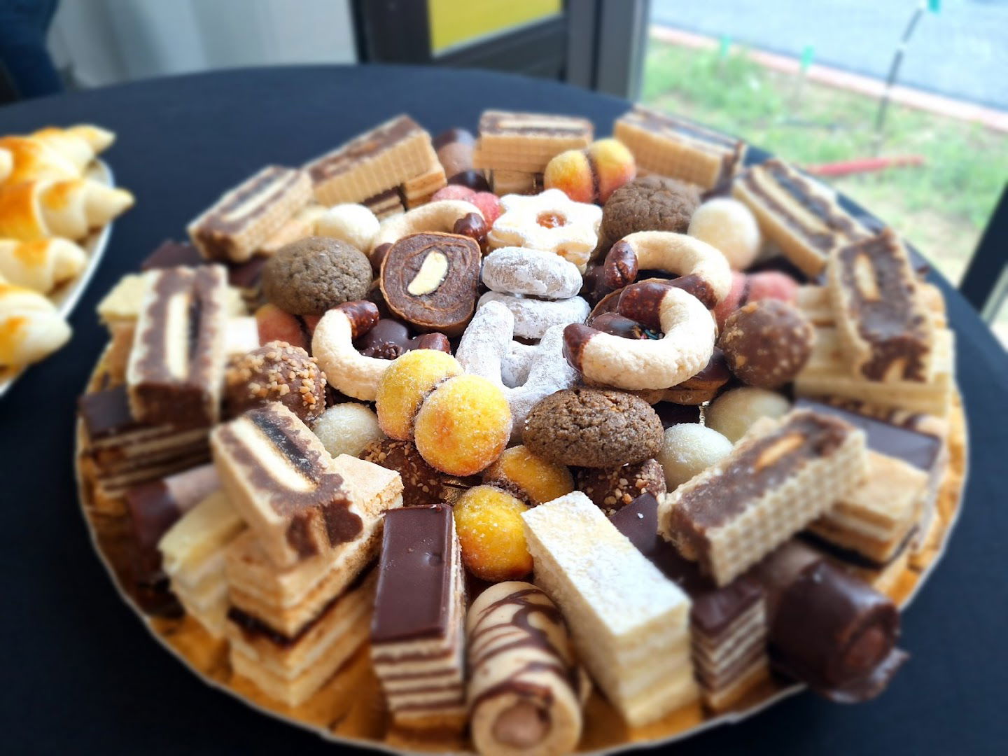 SLATKA DANIJELA - PROIZVODNJA KOLAČA I SLASTICA