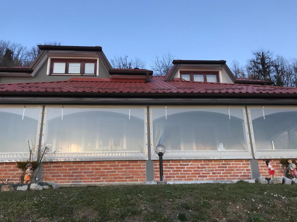 KUĆA ZA ODMOR MAGDALENA &V