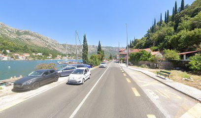 Čajkovići 1 - bus stop (1A, 1B)