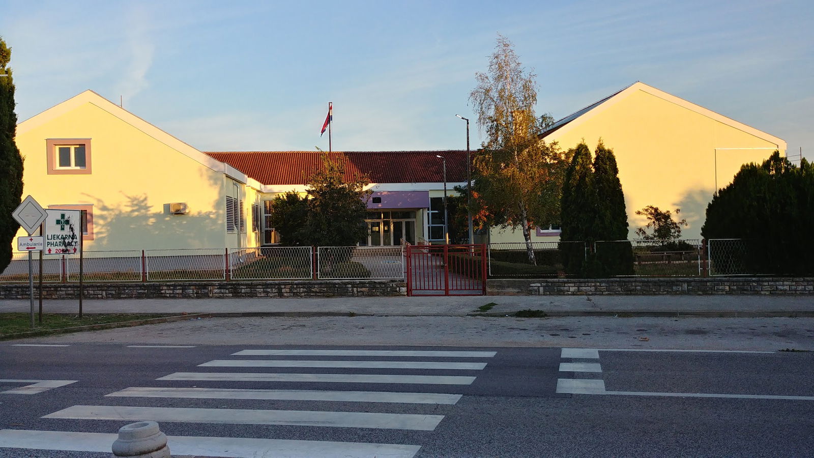 PRIMARY SCHOOL KISTANJE