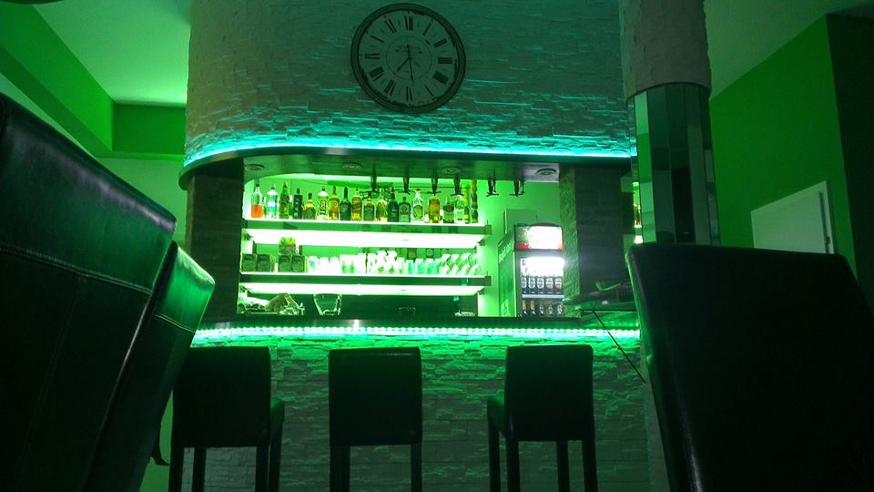 Eden Bar