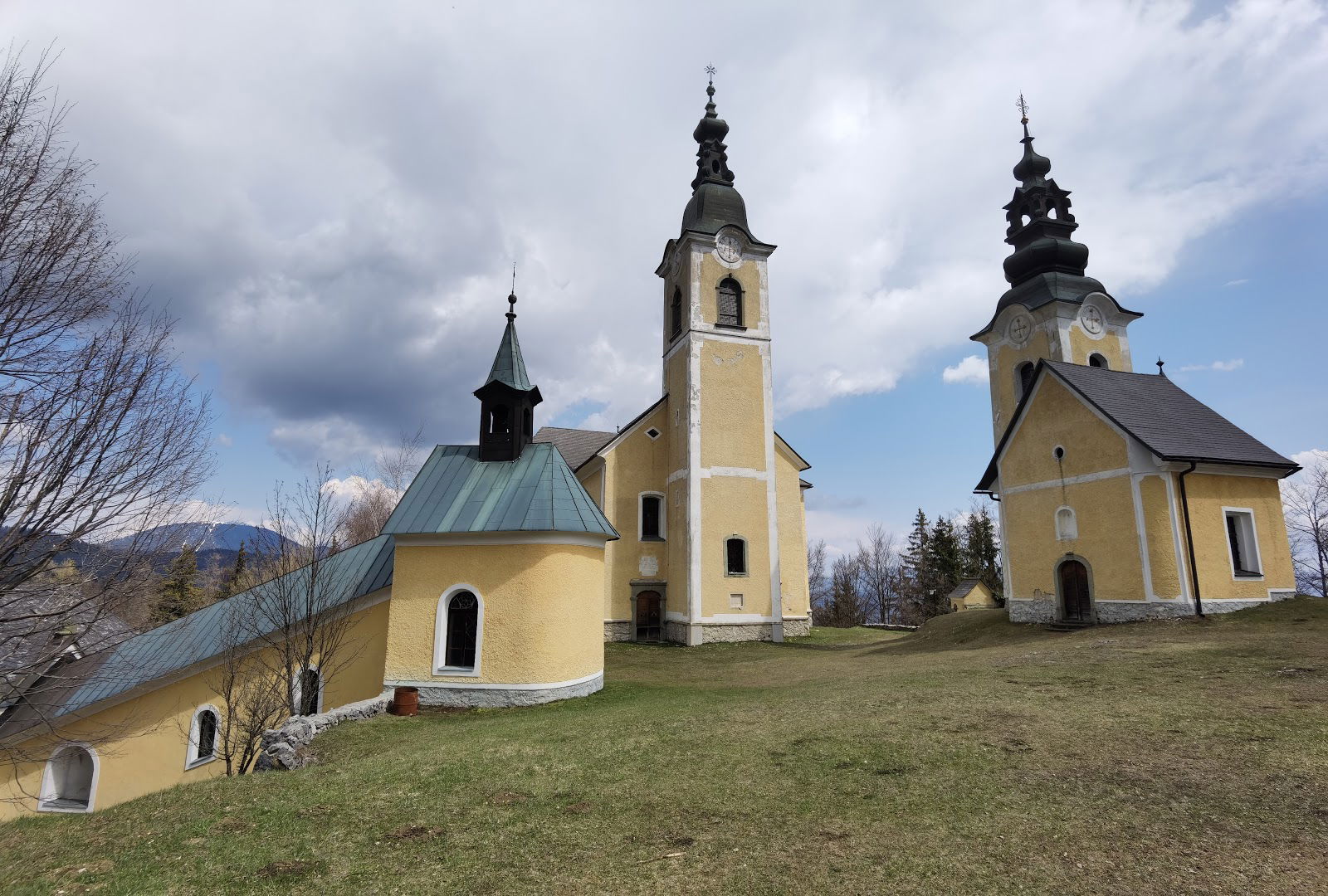 Podružnična cerkev sv. Križ