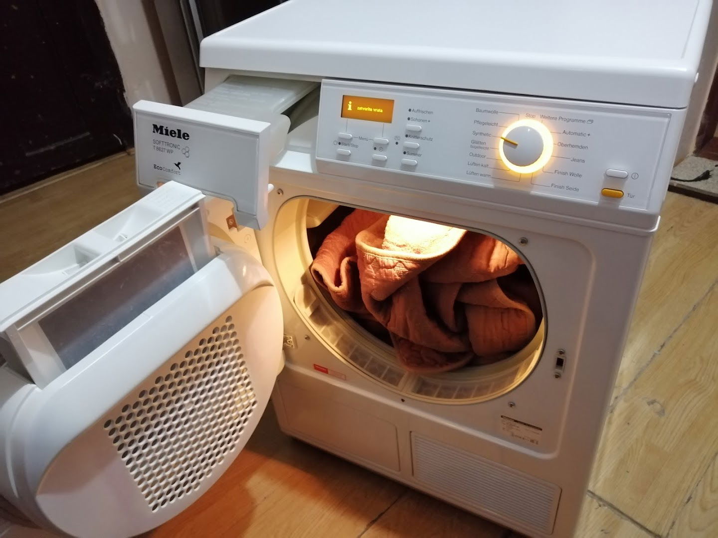 Djuka-Bela tehnika uvoz iz EU i Švajcarske.