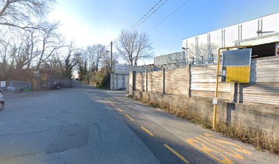 via di Giarizzole 39 (angolo via Schmidl)