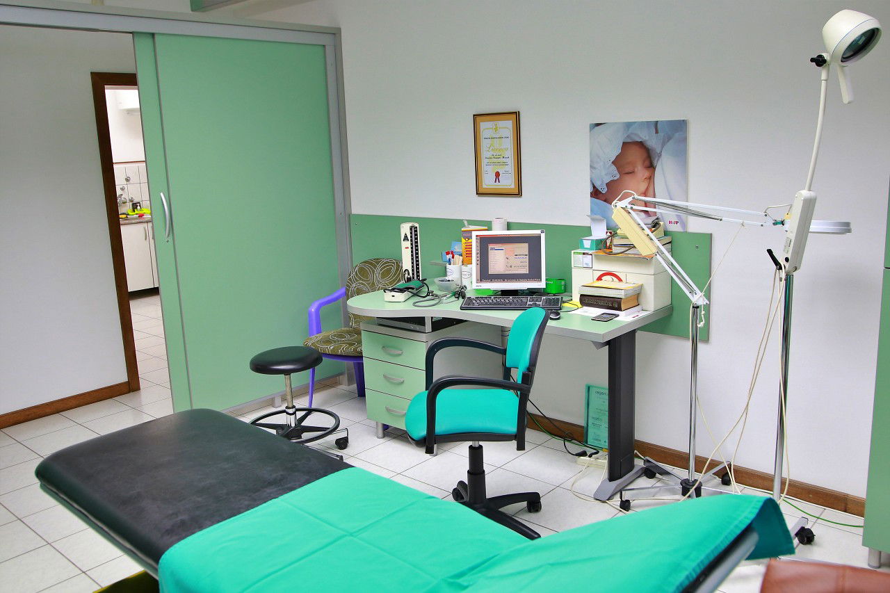 Poliklinika Dr. Korkut-Tešić