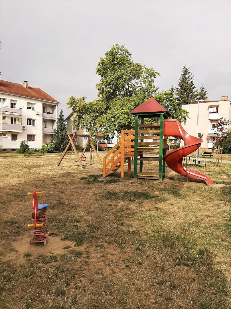 Dječje igralište Trg kralja Krešimira