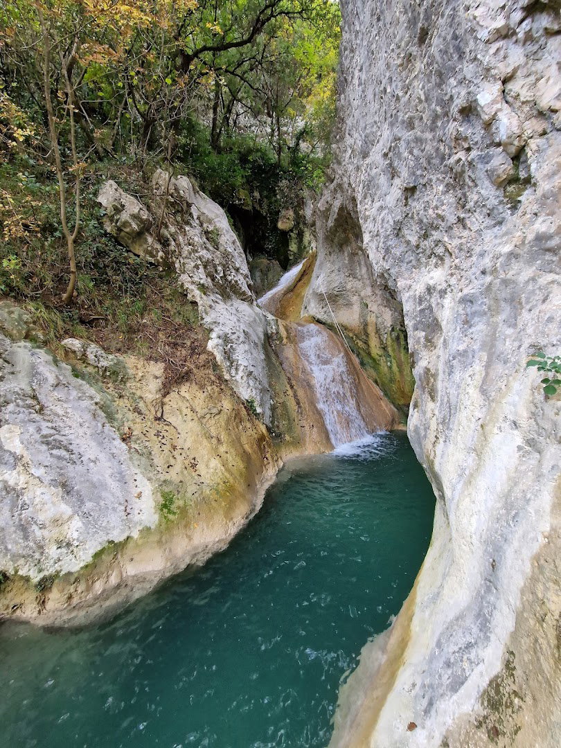 Sentonina Staza Waterfall
