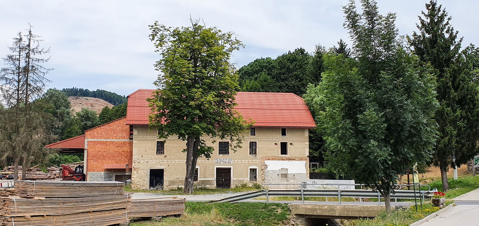 Dajč produkt, Žaga, oljarna, biomasa, Andreja Dajč, s.p.