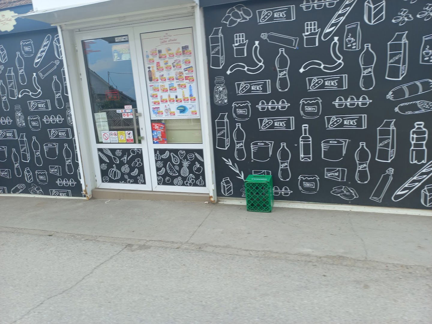 Miss Chilli, Prodavnica 5