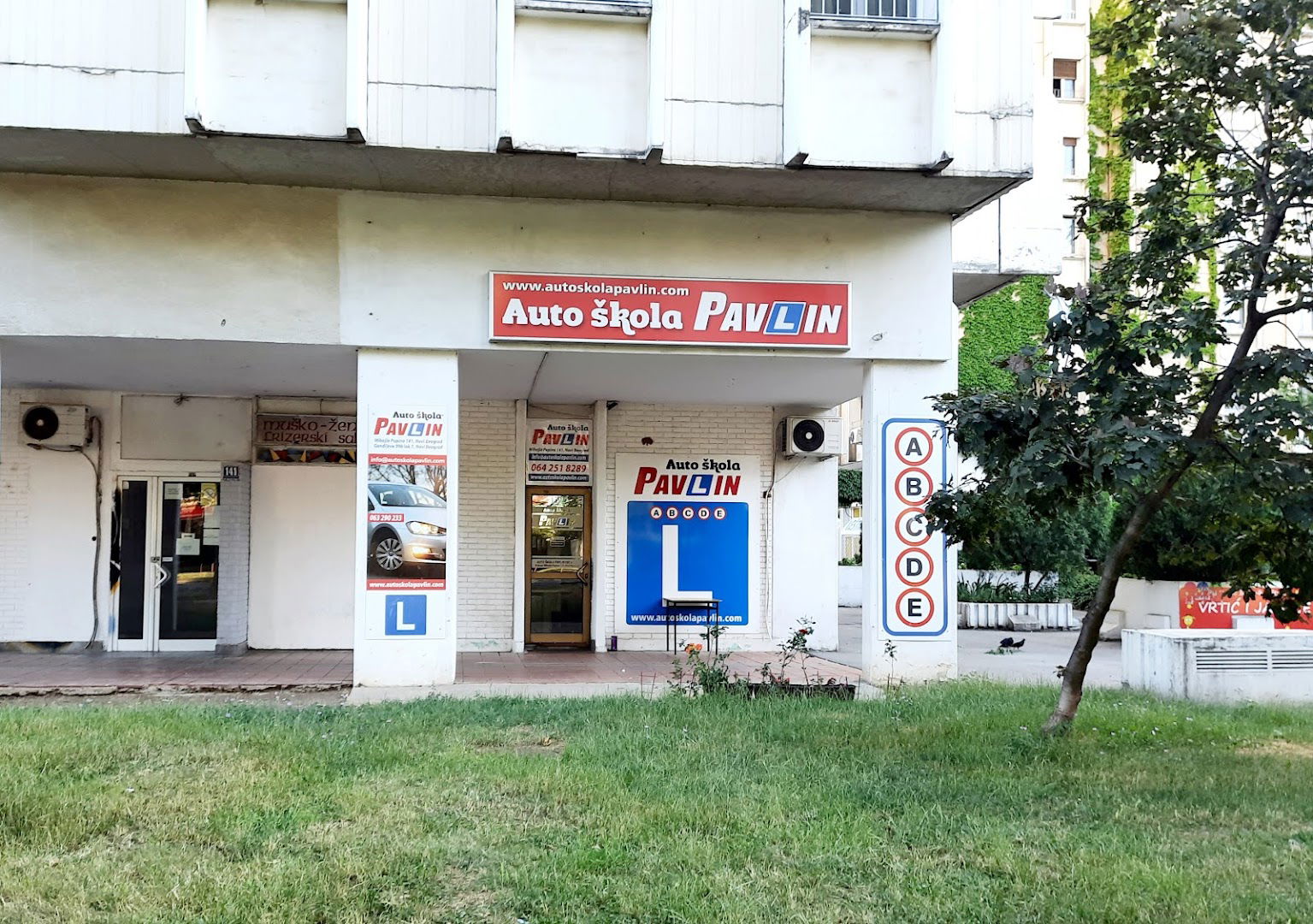 Auto škola „Pavlin YBC” Novi Beograd