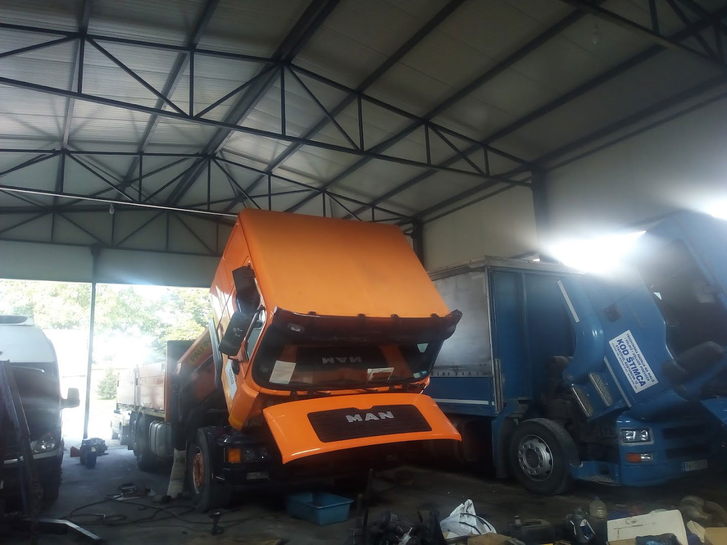 Autoservis "Dača LD", Starčevo