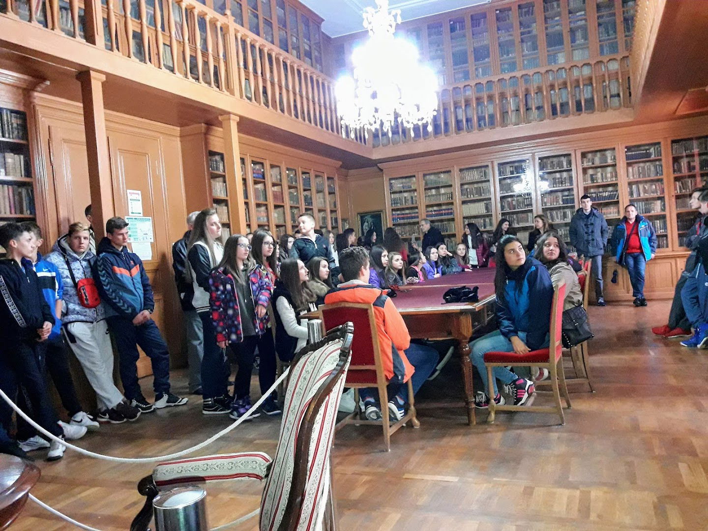 Гимназија "Бранко Радичевић"