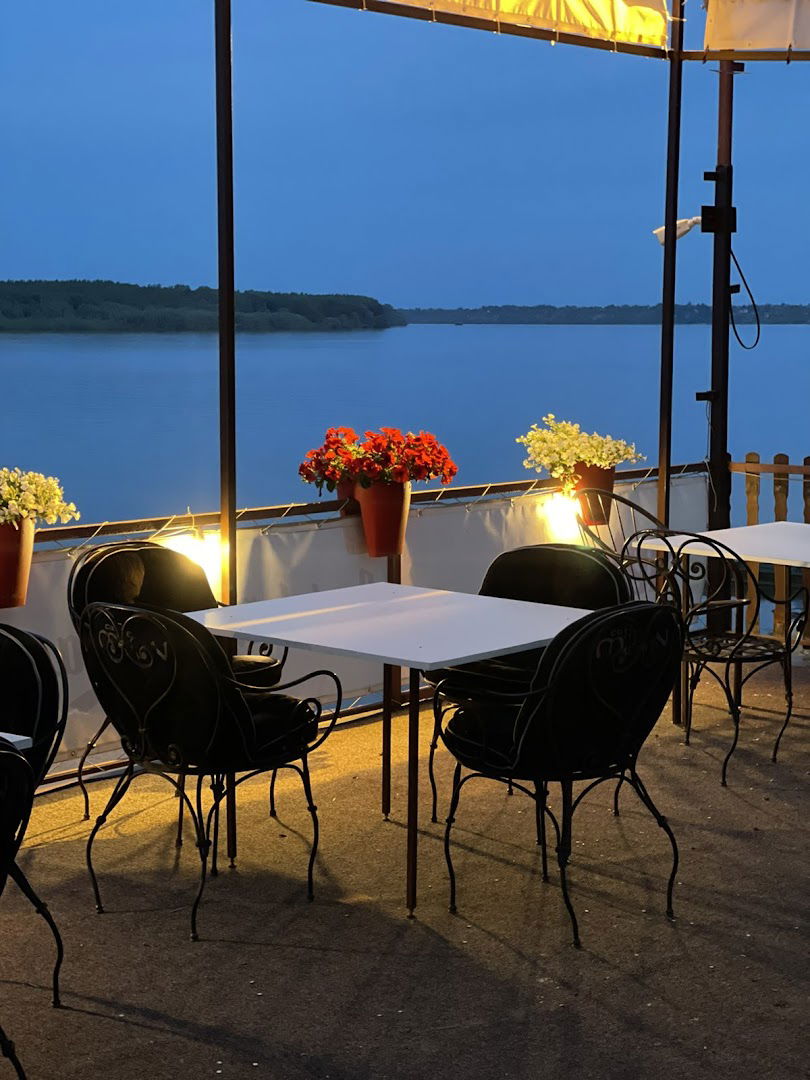 Kafance kod Pedje i Nene