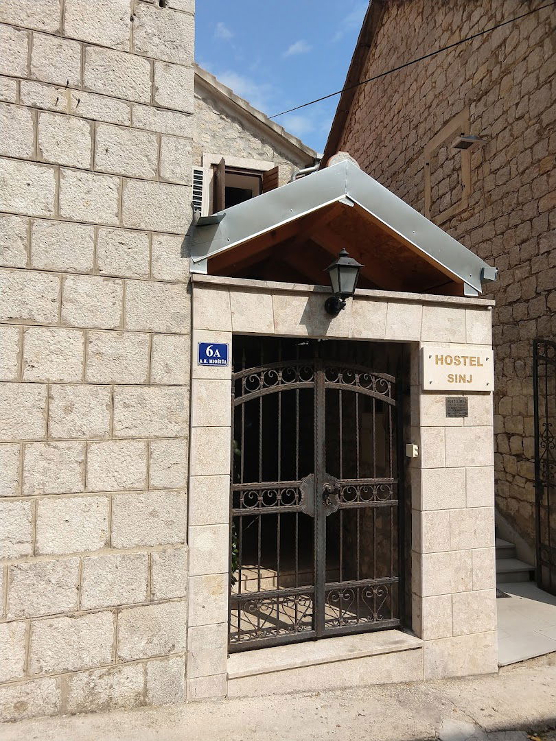 Hostel Sinj