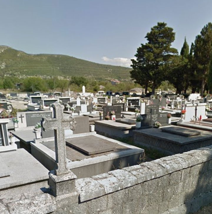 Prugovo cemetery
