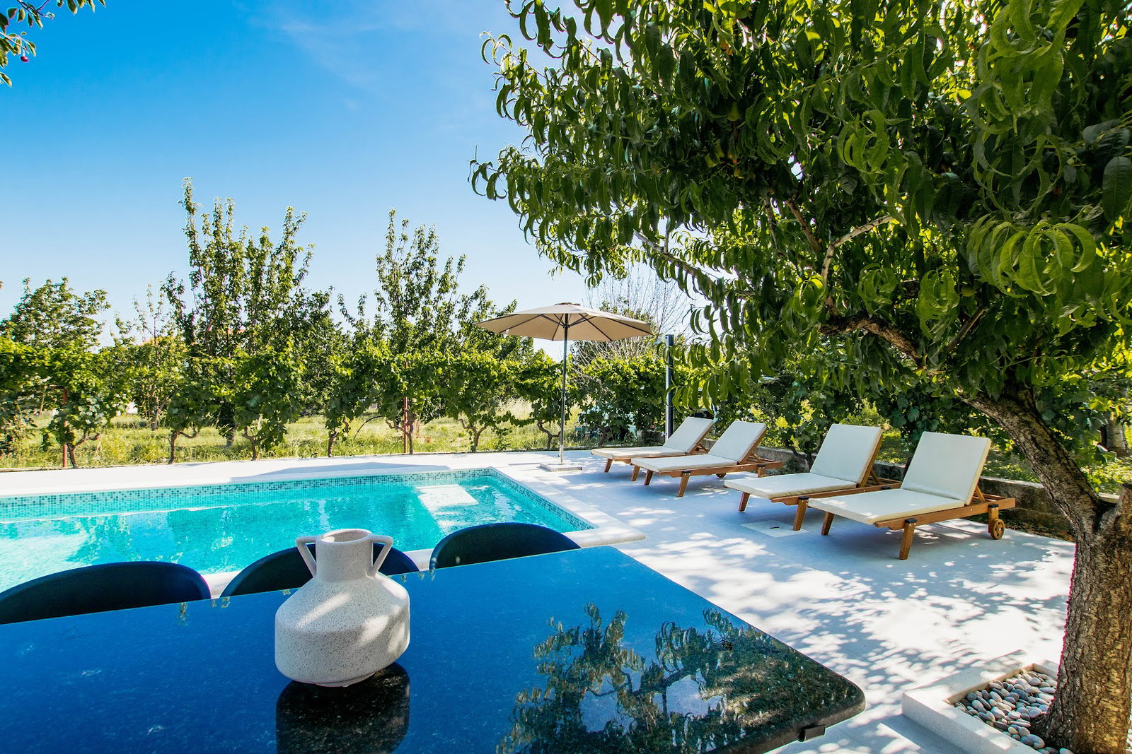 Kastel Mila - Vacation House with pool