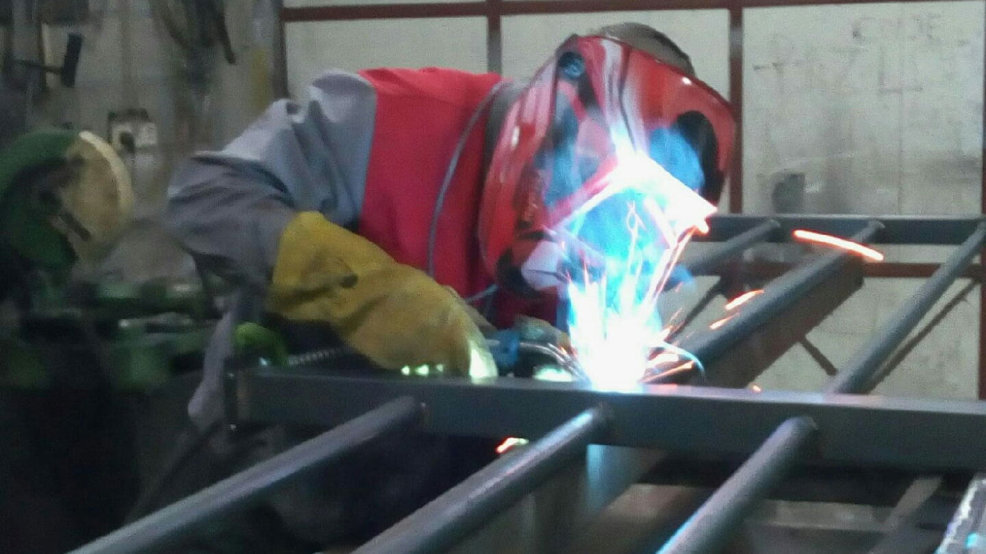 Bravarska radnja -METAL ART-