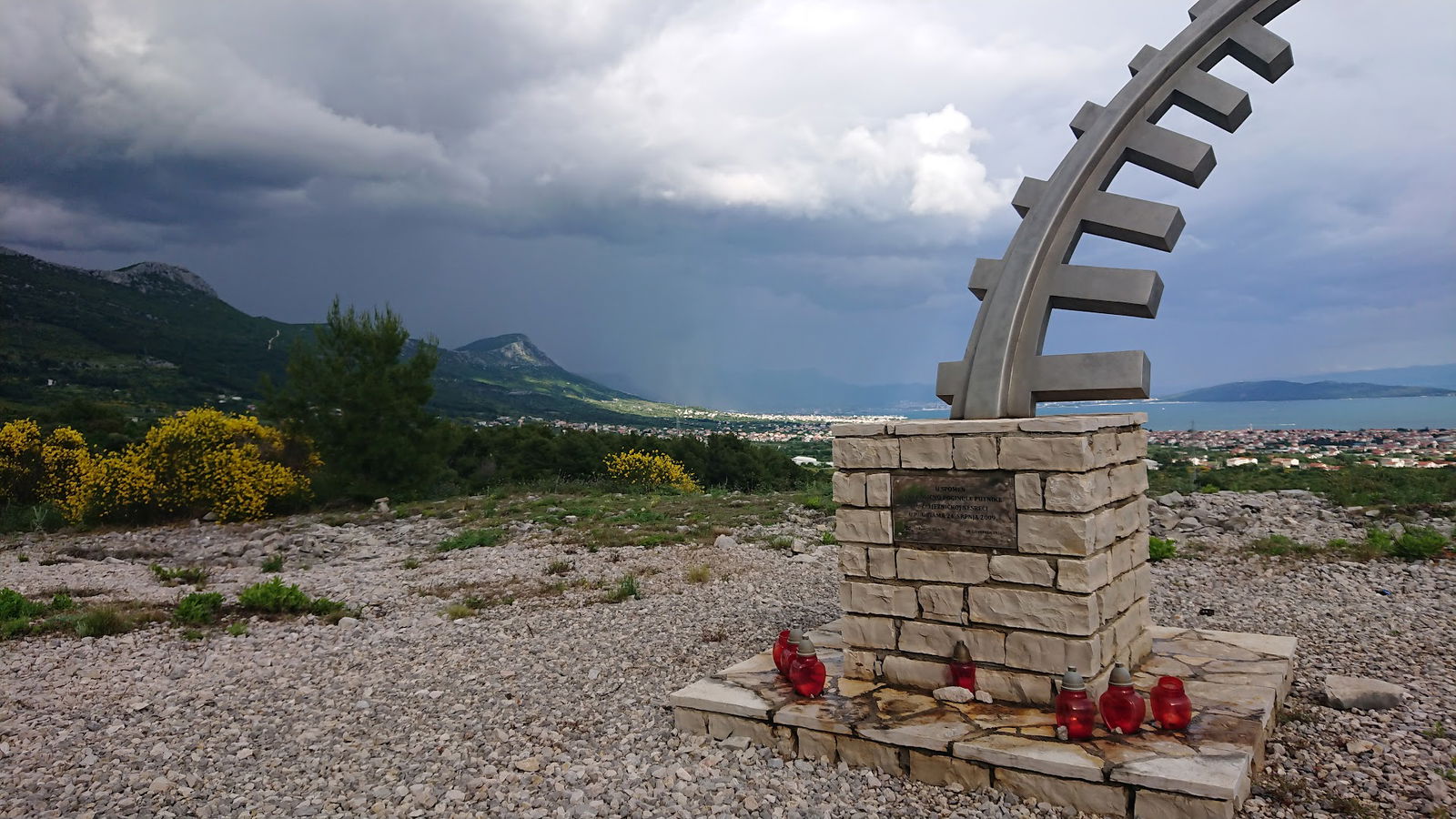 A monument to the victims of a railway crash