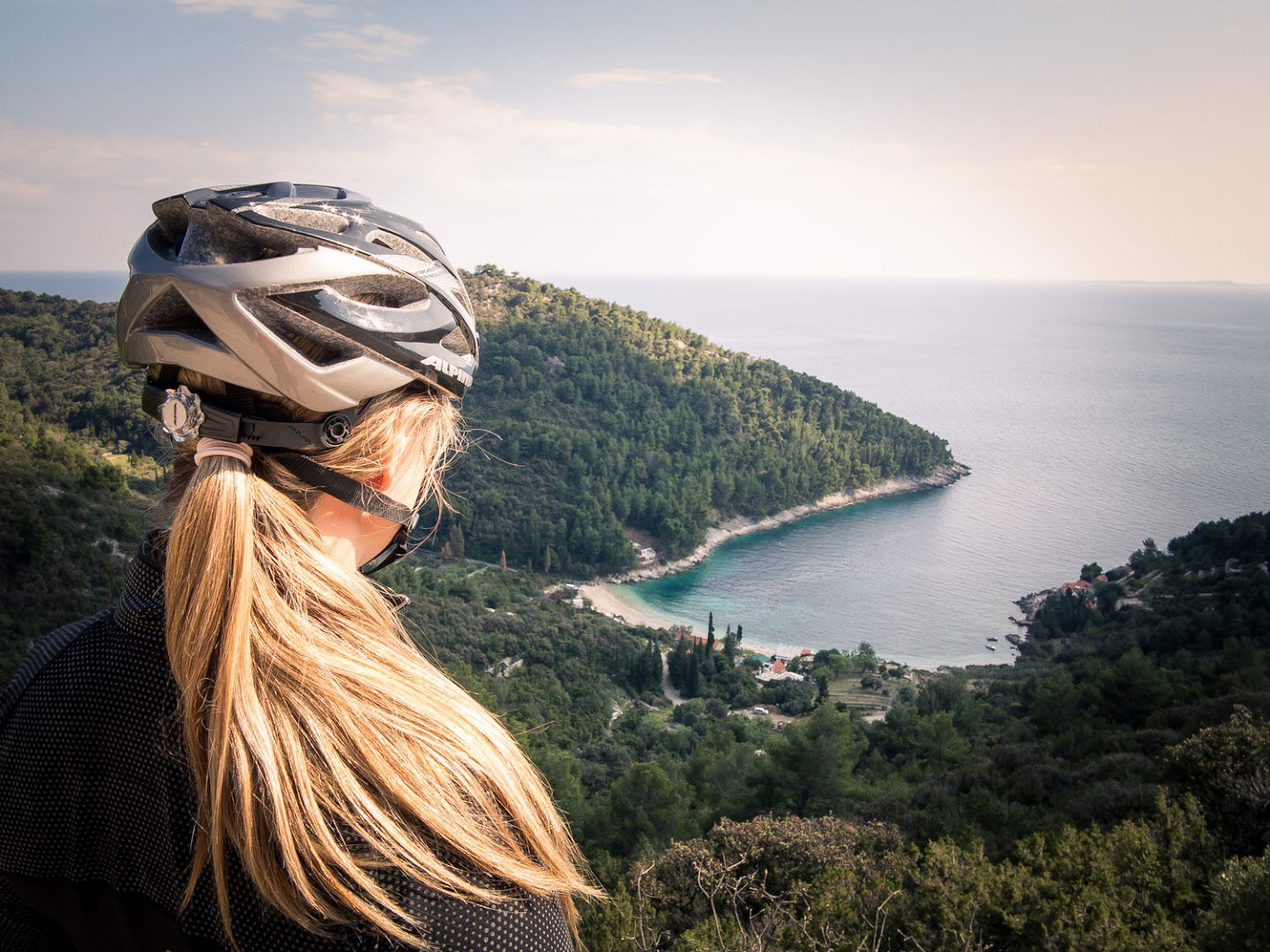 Cycling Holidays by EXPLOREMORE, rent E-bike & guide, DMC