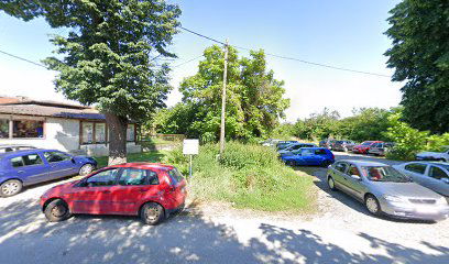 Javni parking/Public parking