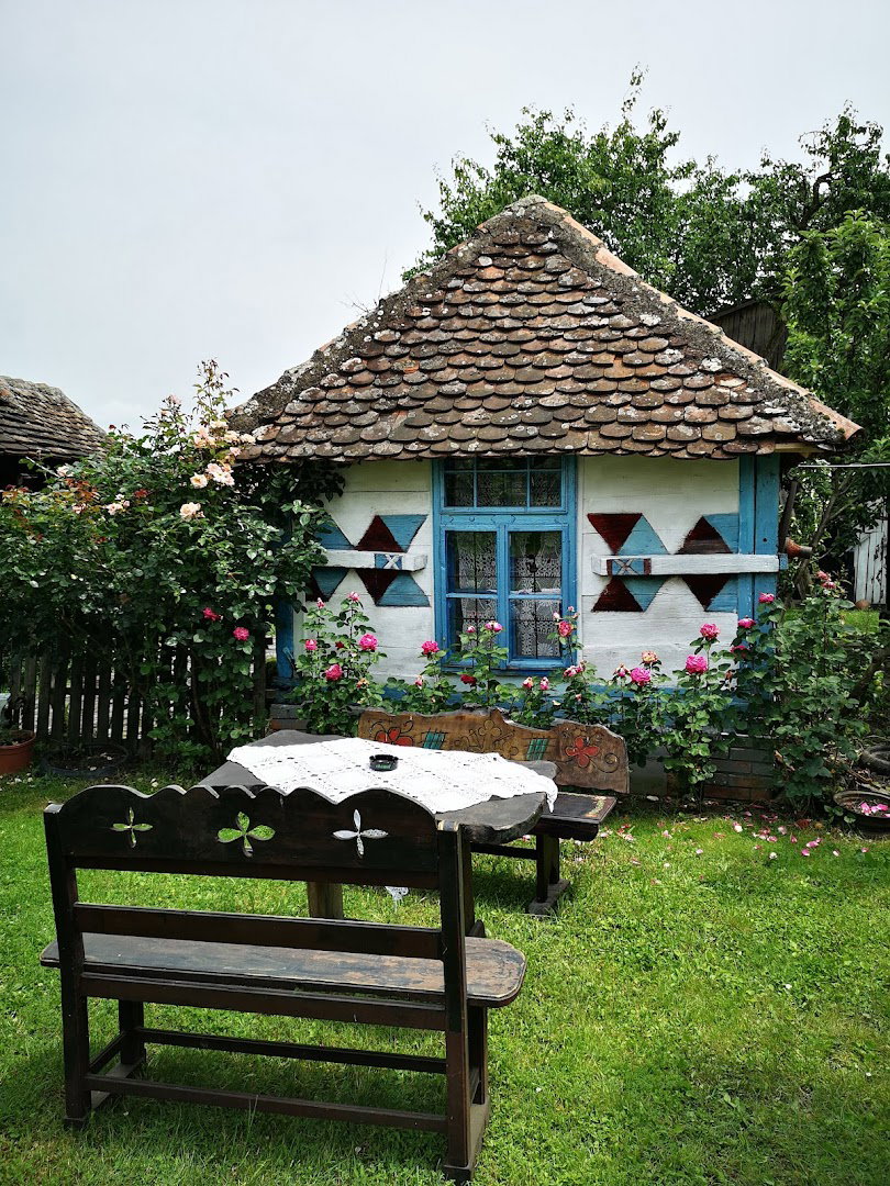 Етно село Топаловић