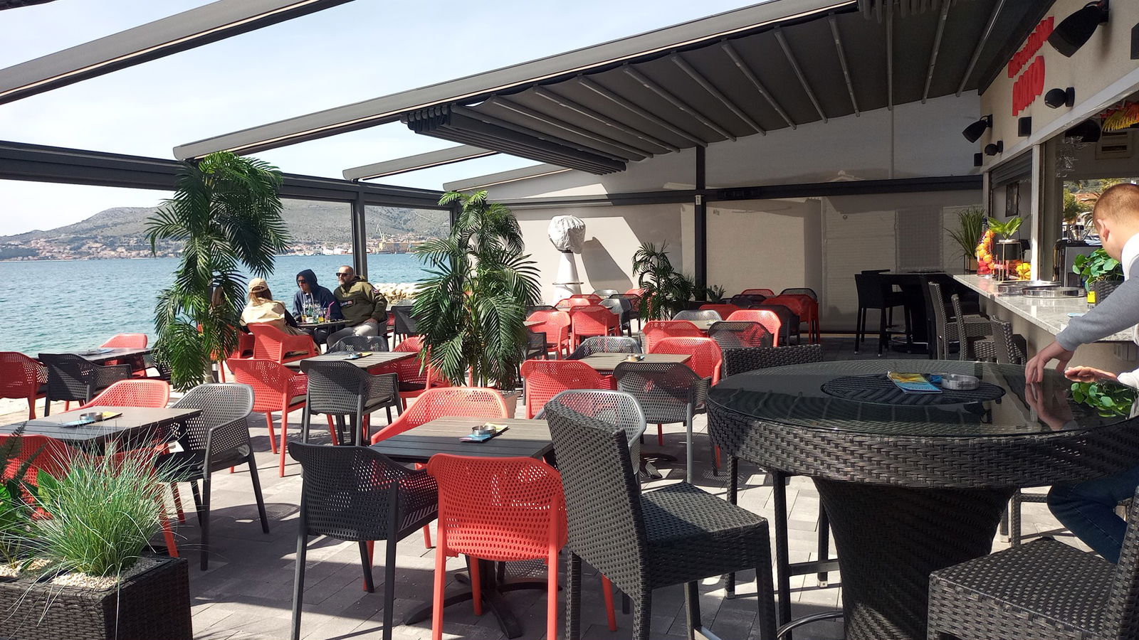 Cocktail & caffe bar Porto