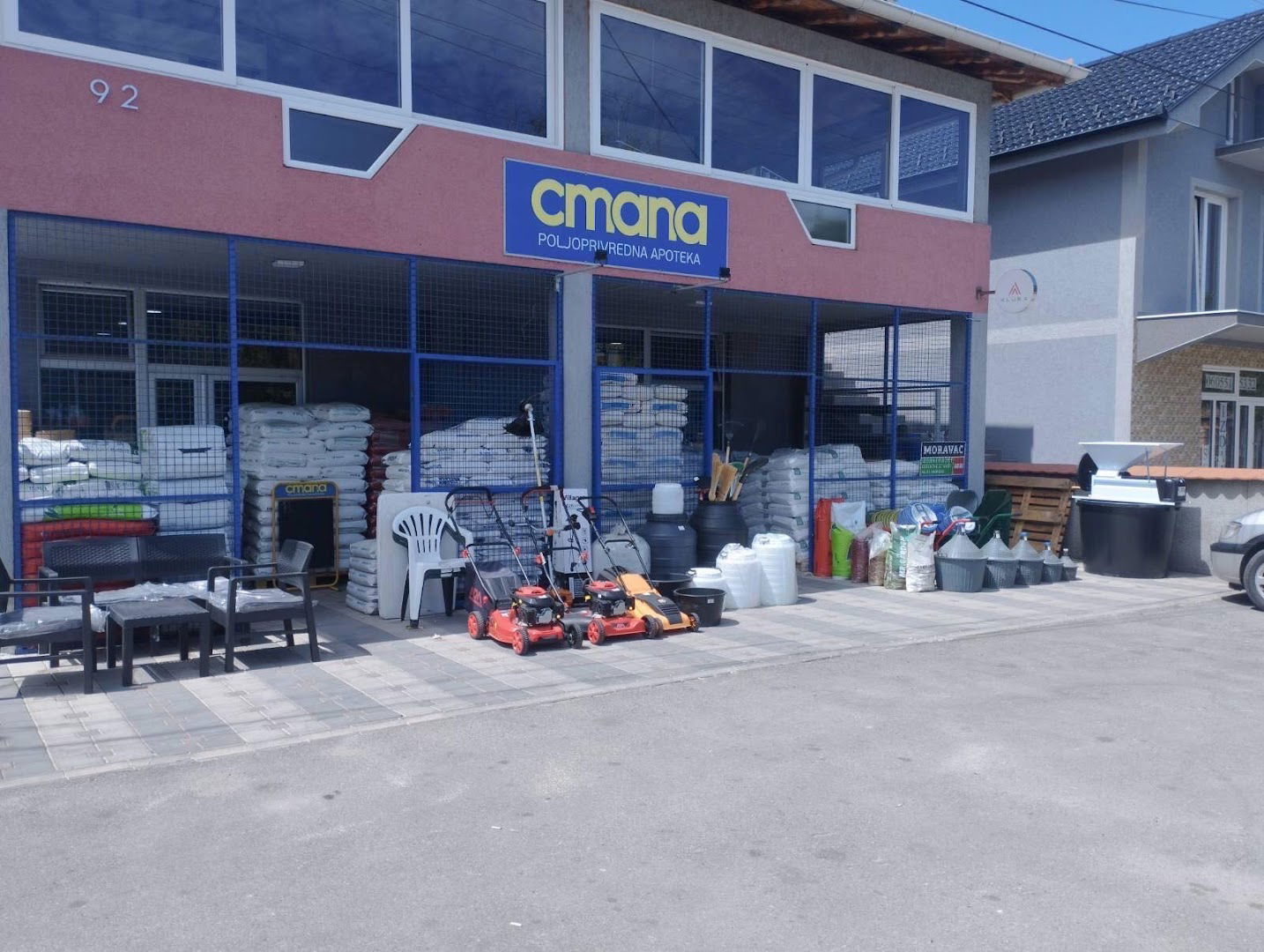 Poljoprivredna apoteka Cmana