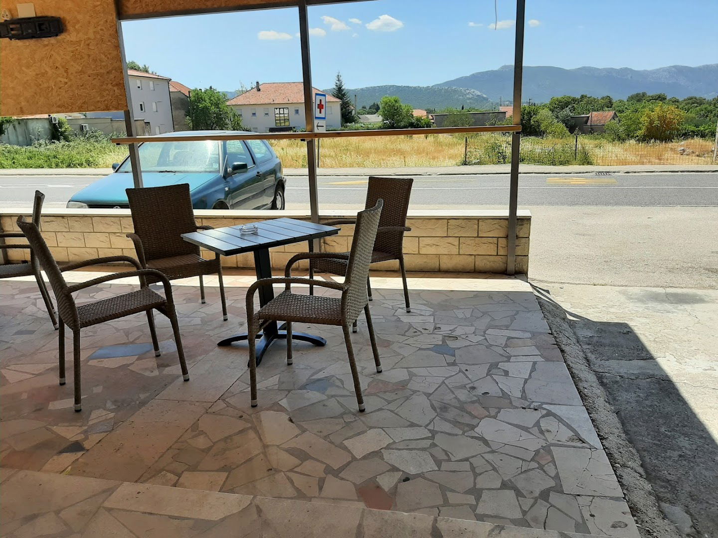 Restoran--Pizzeria--Fast food,"MATAN"