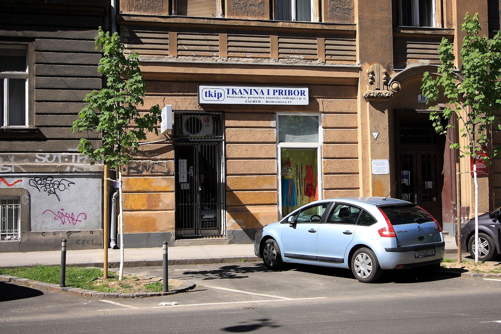 TKIP - TKANINA I PRIBOR