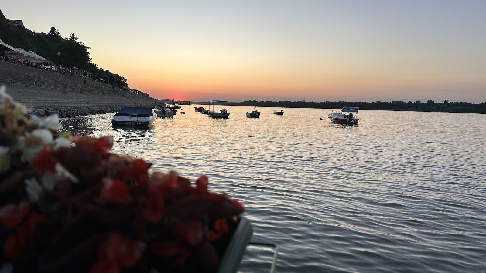 Наутички клуб “Гардош”