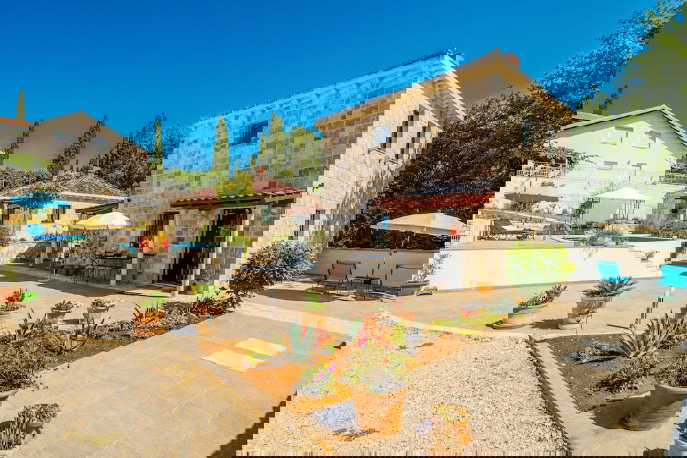 Dubrovnik Country Chalets