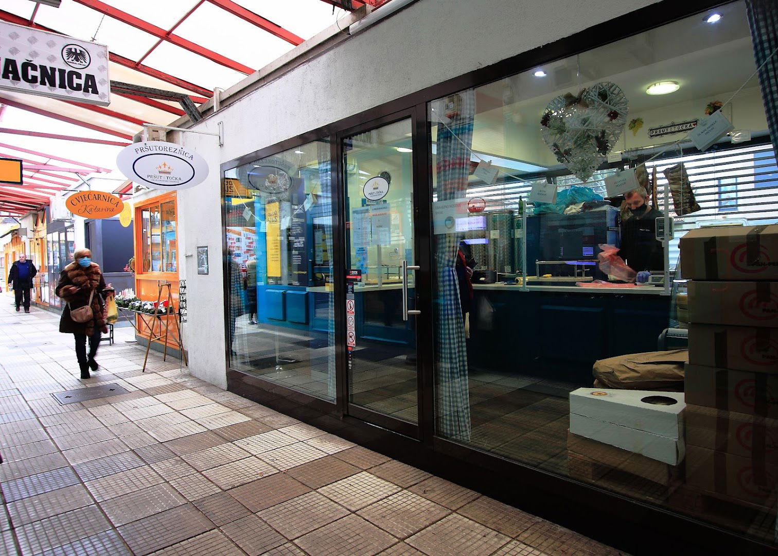 Pršut i Točka d.o.o.