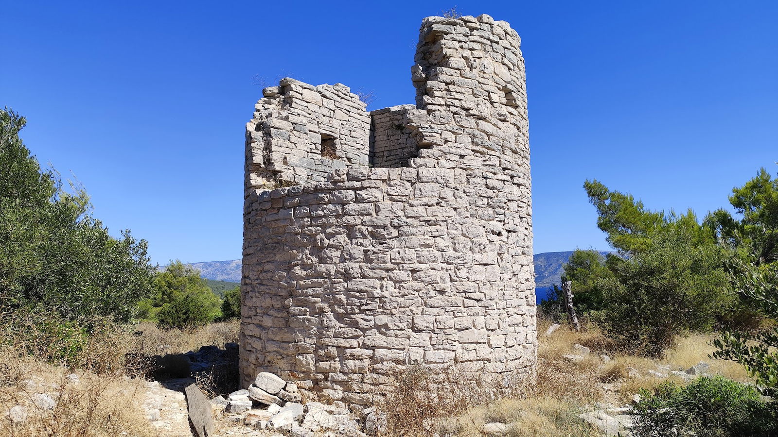 Kaštilac Watch Tower
