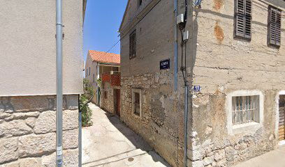 A APP JEZERA,LOVIŠČA.