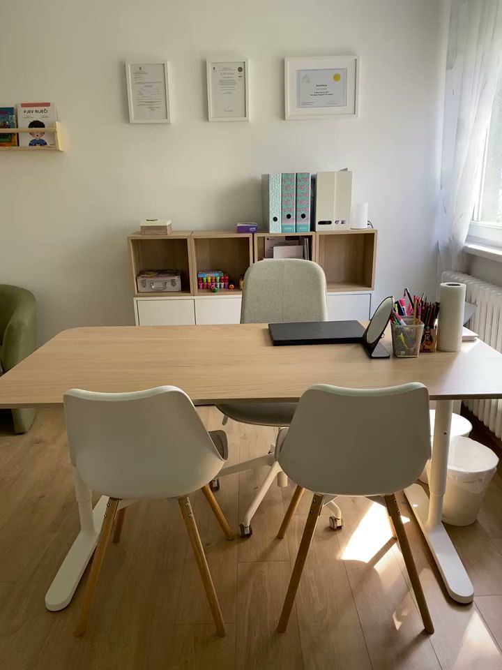 Pričaonica: logopedski kabinet