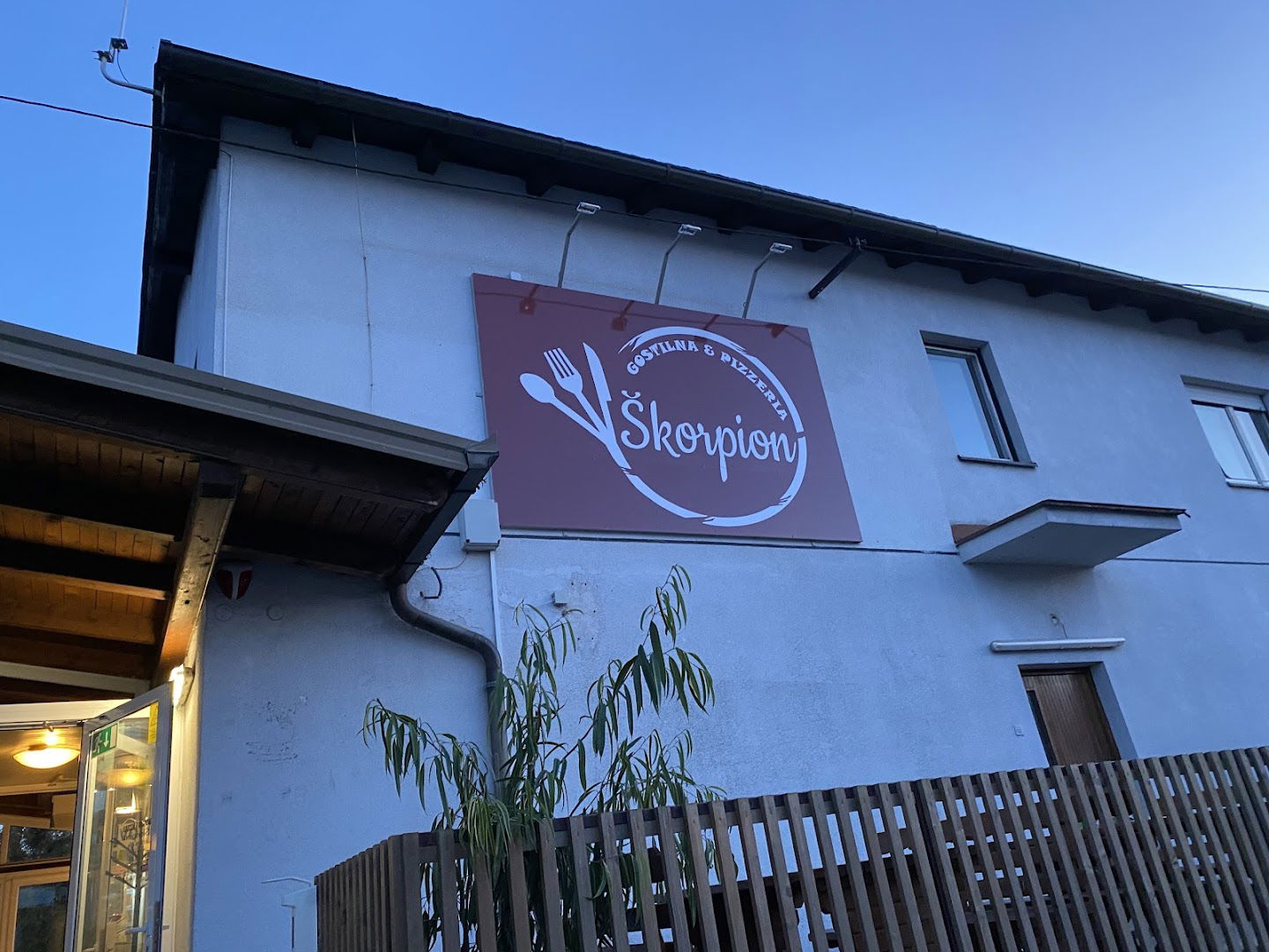 Gostilna ŠKORENJČEK