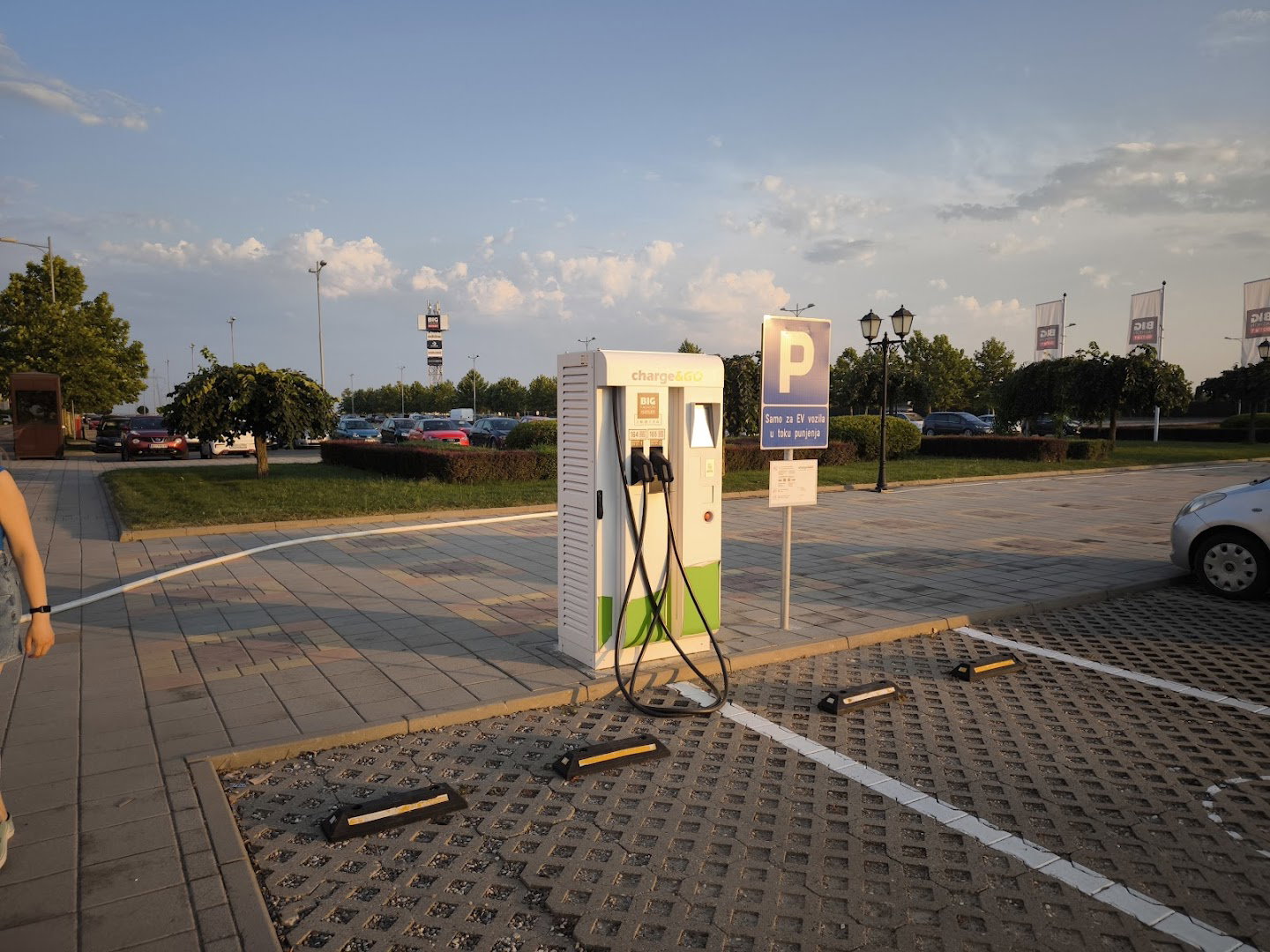 Charge&Go Charging Station