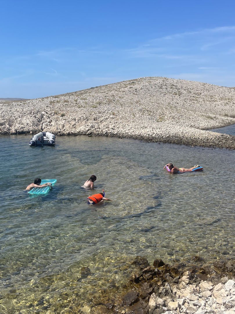 Otok Veli Sikavac, Croatia