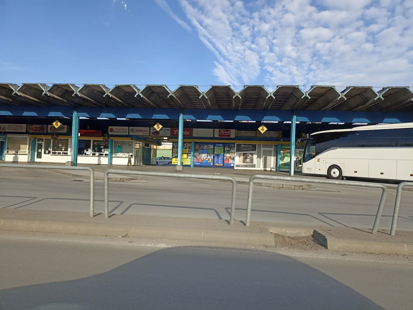 Autobusni kolodvor Karlovac