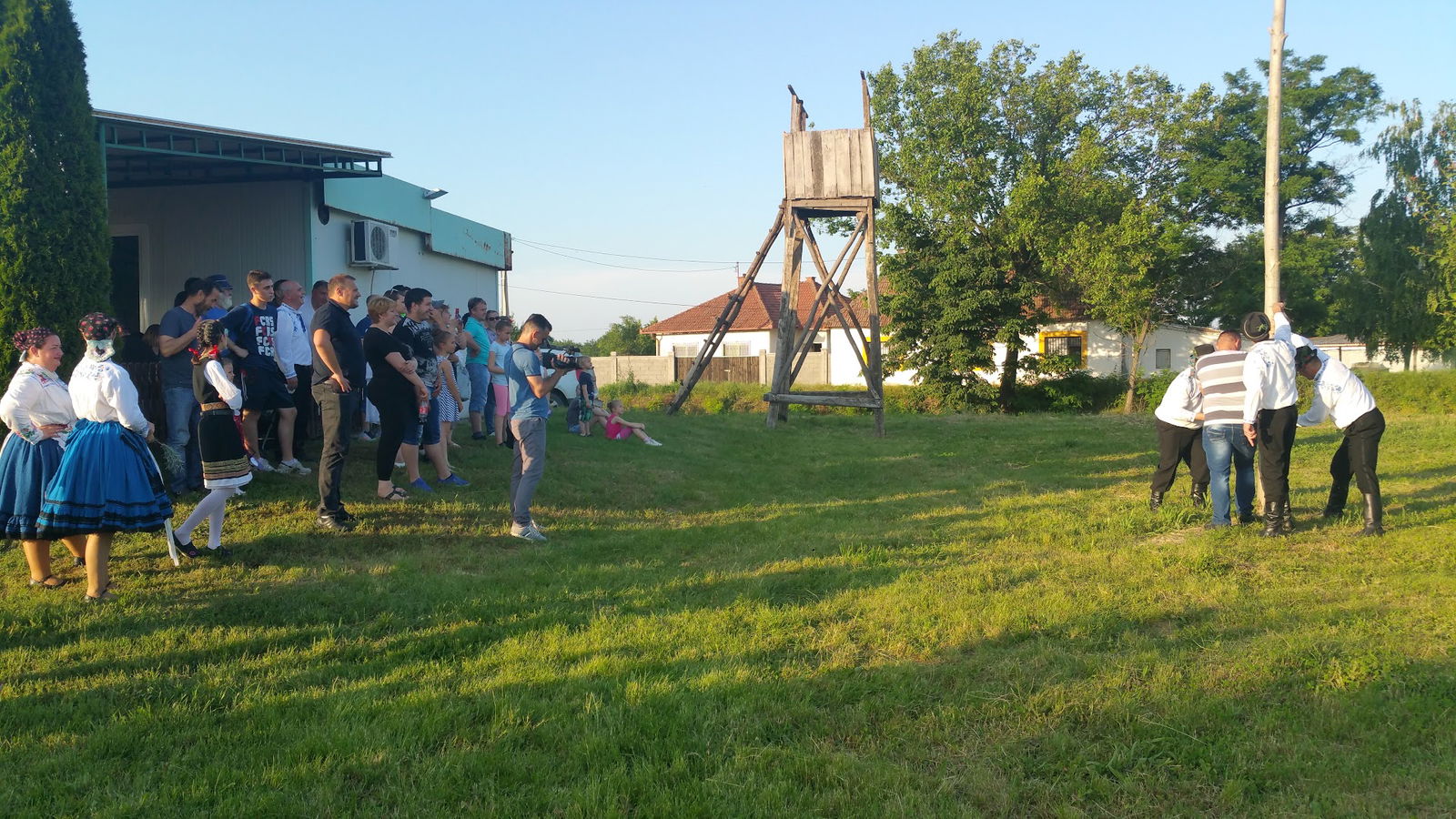 Lovački dom Boljevci