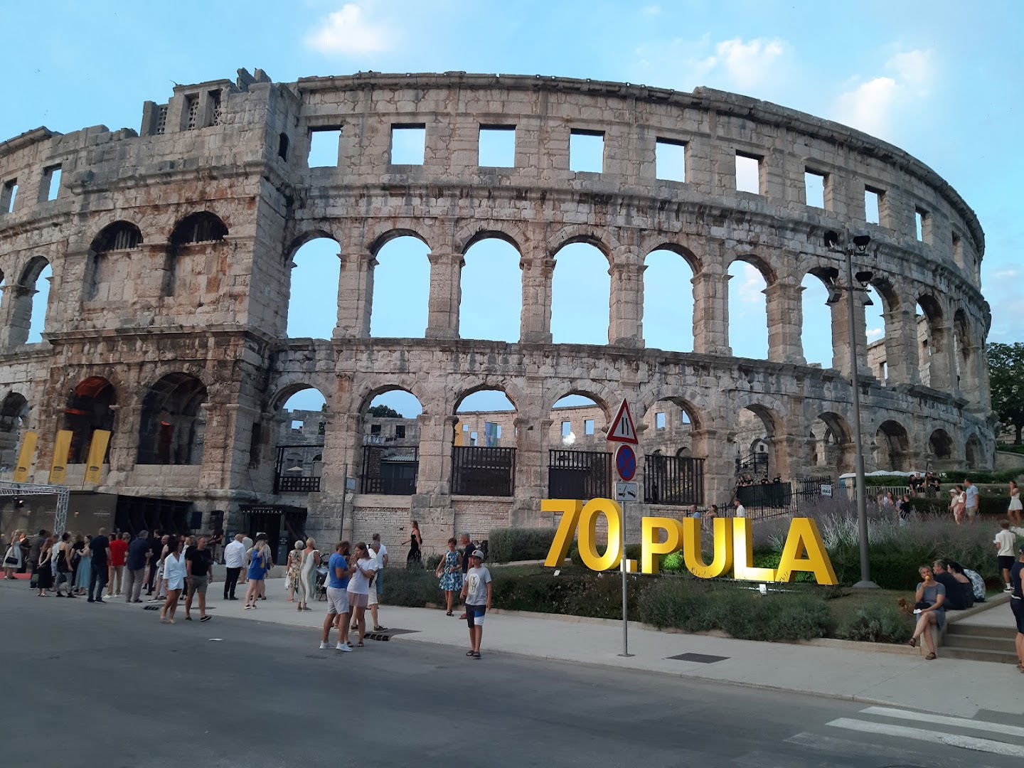 SurPrice car rentals Pula