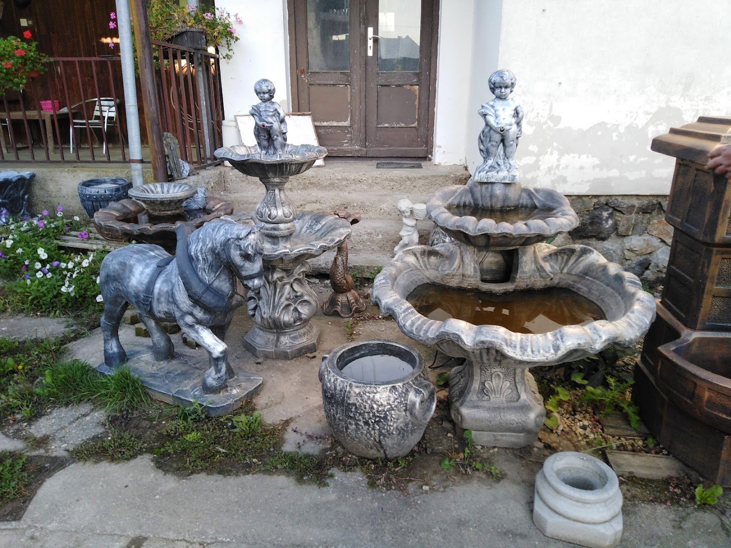 BETONSKA GALANTERIJA VUJIČIĆ