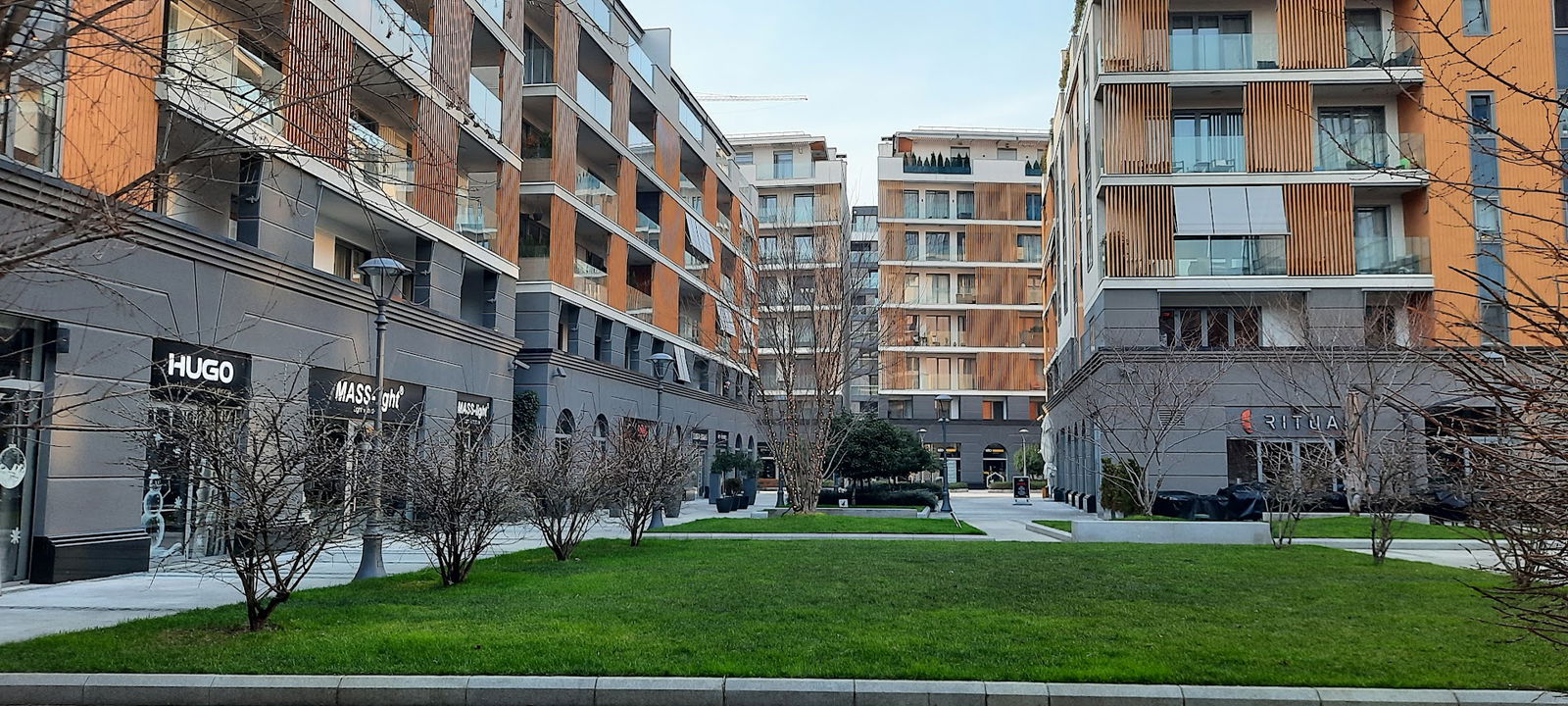 Atlas furniture - West 65 Belgrade