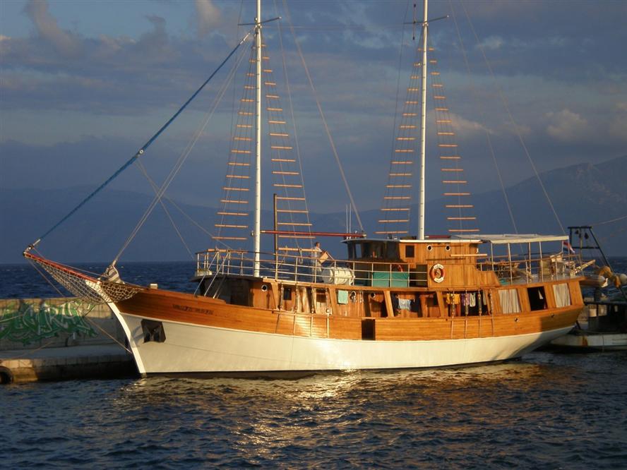 Maya Cruising - Tomazet d.o.o.