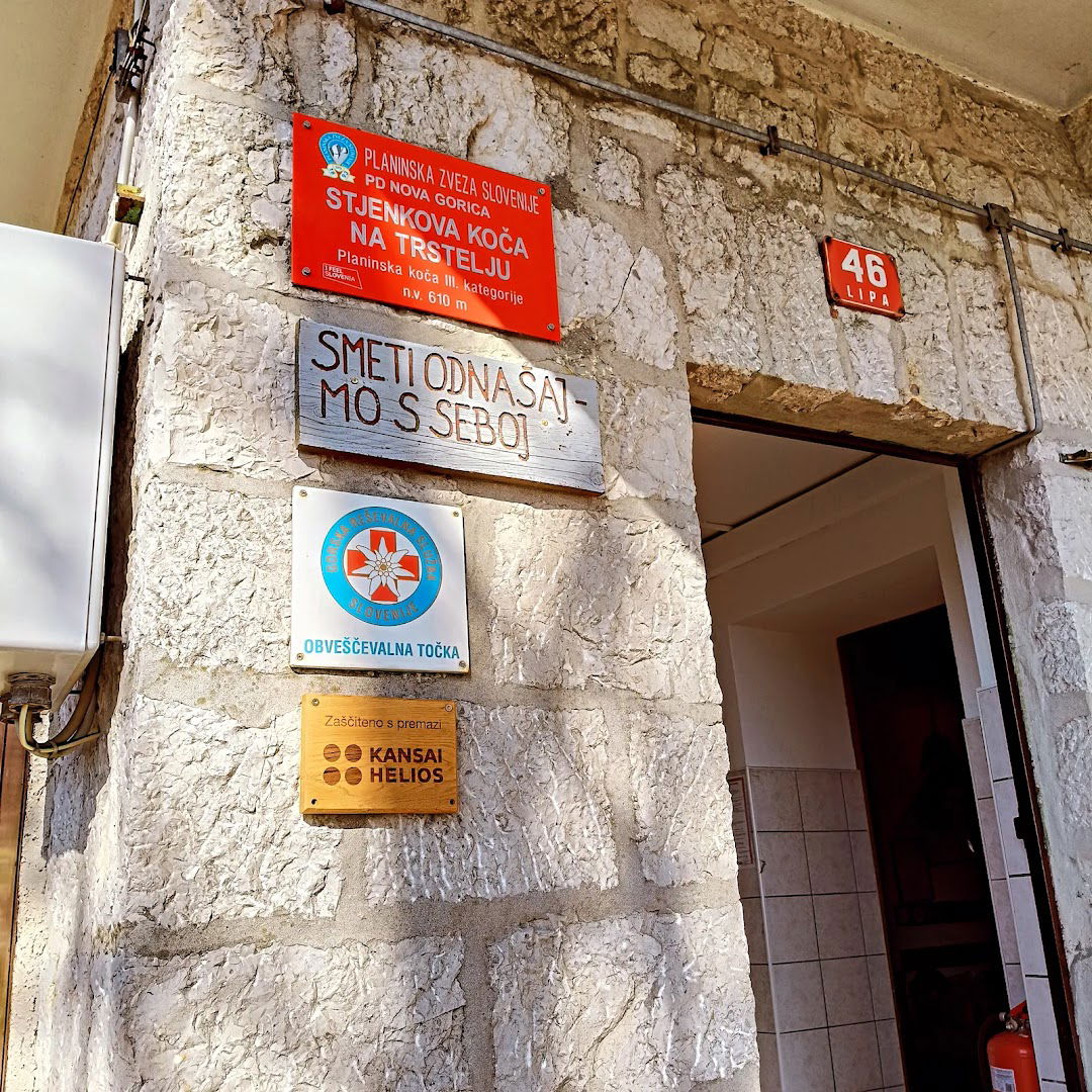 Stjenkova koča na Trstelju