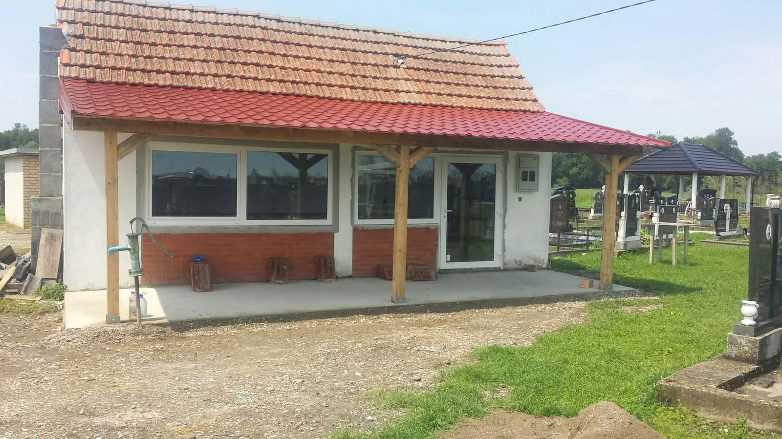 Гробље Остојићево