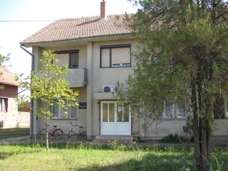 Здравствена станица Неузина