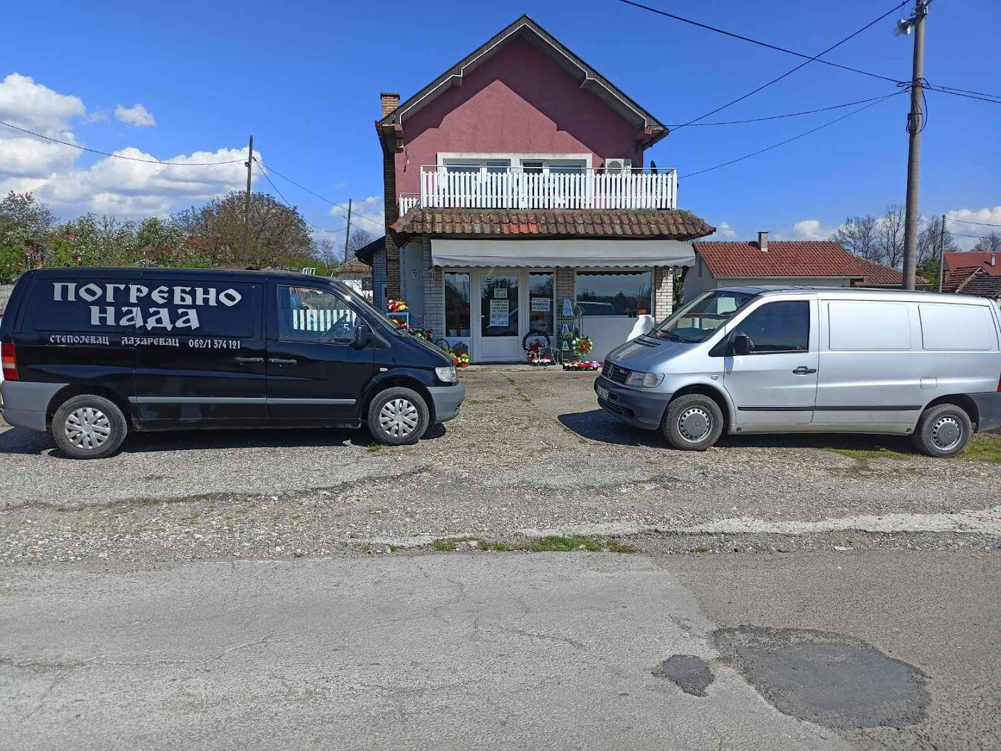 Pogrebne usluge ,,POGREBNO NADA,,