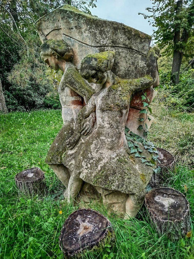 Statua vredne omladine