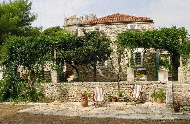 Vila Kaštil